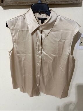 Banana Republic Silk-Look Sleeveless Button-Up Top in Light Beige
